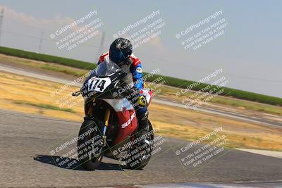 media/Aug-11-2023-CRA (Fri) [[7d2b09f7fc]]/D Group/Session 3 (Wheelie Bump)/